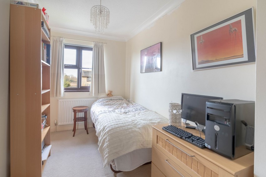 Images for Barns Close, Over, CB24 EAID:4037033056 BID:e9c2a2d5-4edb-4404-af16-967a1de68210