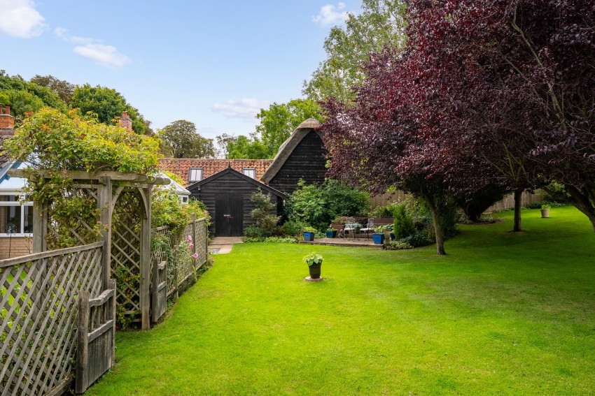 Images for Station Road, Dullingham, CB8 EAID:4037033056 BID:e22d2fe2-cd8a-4ee5-877e-aff44adbf8aa