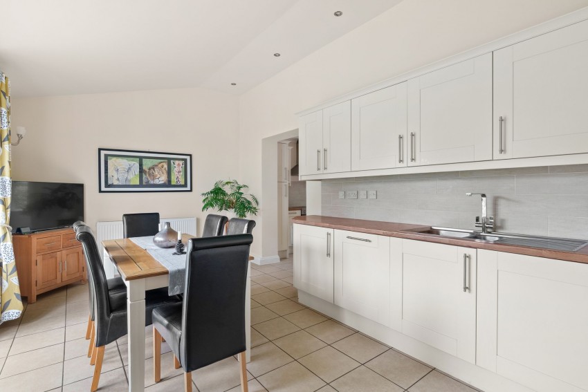Images for Station Road, Dullingham, CB8 EAID:4037033056 BID:e22d2fe2-cd8a-4ee5-877e-aff44adbf8aa