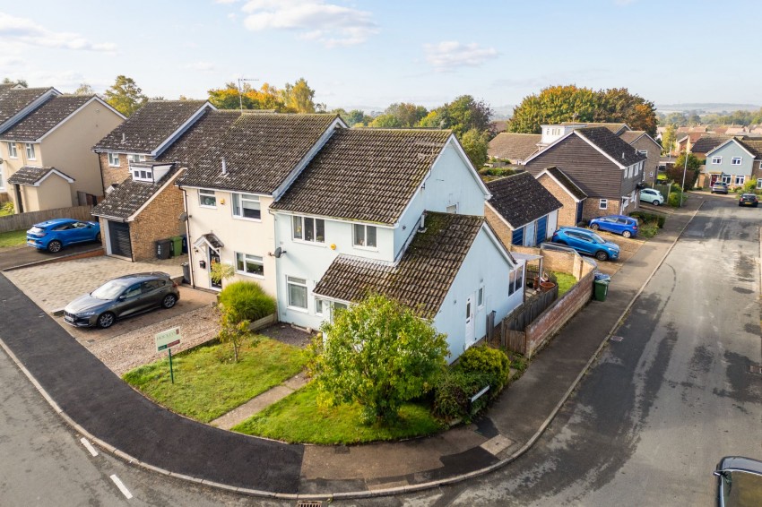 Images for Wheatsheaf Way, Linton, CB21 EAID:4037033056 BID:2f5b1148-b901-4d34-9e72-64b6a96df570