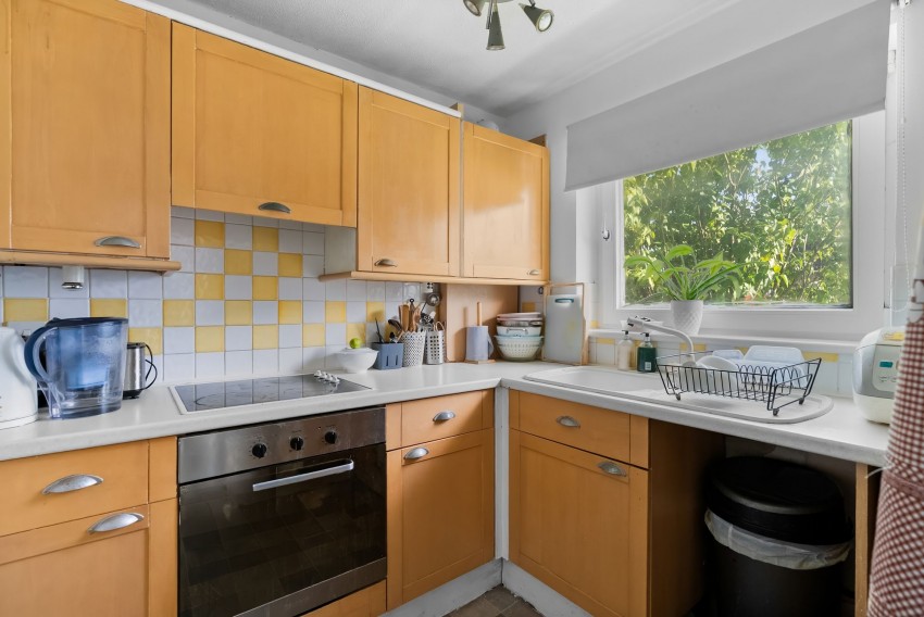 Images for Wheatsheaf Way, Linton, CB21 EAID:4037033056 BID:2f5b1148-b901-4d34-9e72-64b6a96df570