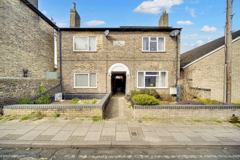 View Full Details for Queen Street, Newmarket, CB8 - EAID:4037033056, BID:e22d2fe2-cd8a-4ee5-877e-aff44adbf8aa