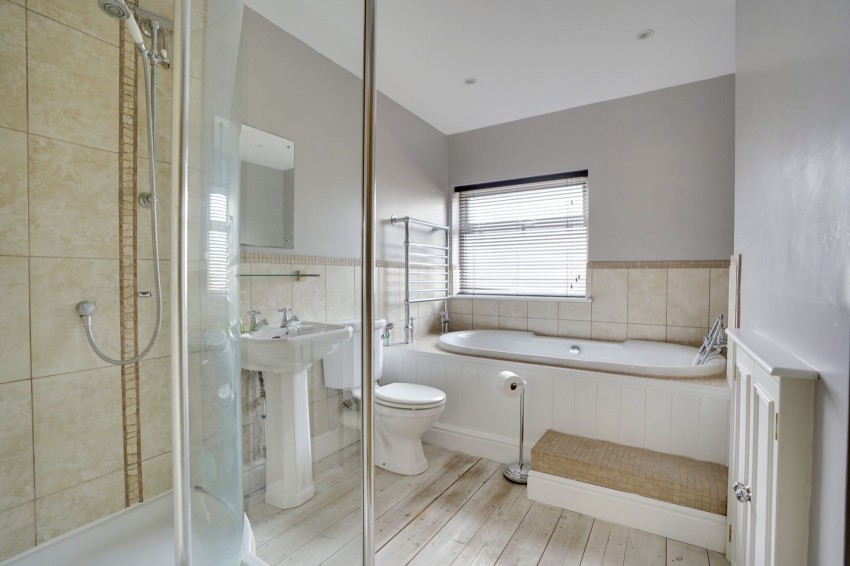 Images for Queen Street, Newmarket, CB8 EAID:4037033056 BID:e22d2fe2-cd8a-4ee5-877e-aff44adbf8aa