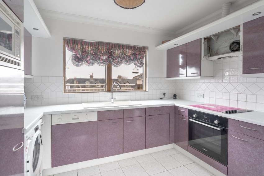 Images for Petersfield, Cambridge, CB1 EAID:4037033056 BID:df7a2b8e-b283-433c-96bc-9990089caf32