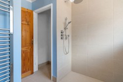 Images for Maypole Croft, West Wickham, CB21