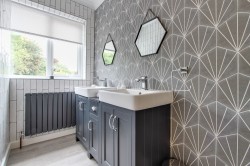 Images for 35 High Street, Long Sutton, PE12