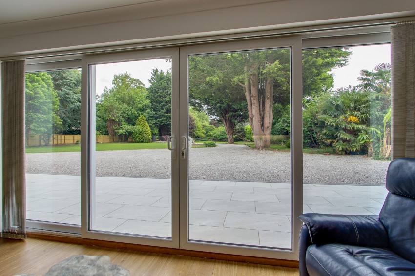 Images for 35 High Street, Long Sutton, PE12 EAID:4037033056 BID:1d497ef6-e698-4427-833a-3b42529ac059