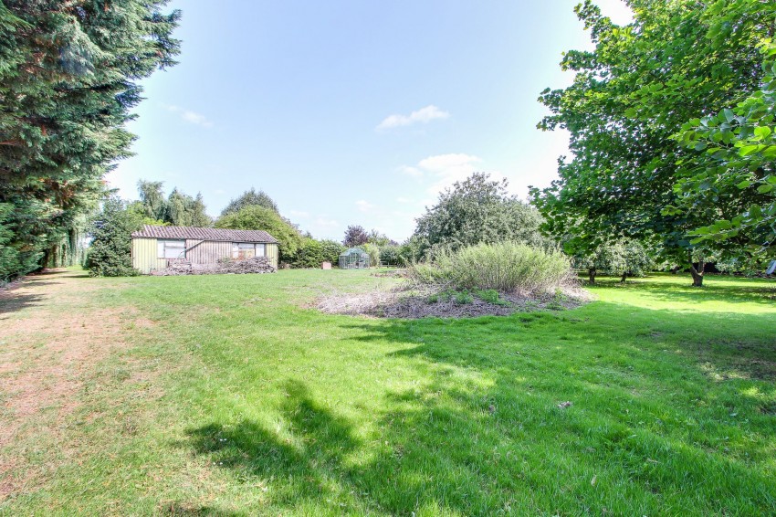 Images for 194 Small Lode, Upwell, PE14 EAID:4037033056 BID:1d497ef6-e698-4427-833a-3b42529ac059