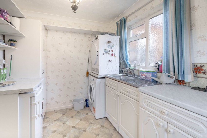 Images for Mills Lane, Longstanton, CB24 EAID:4037033056 BID:e9c2a2d5-4edb-4404-af16-967a1de68210