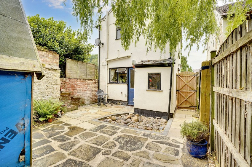 Images for Oxford Street, Exning, CB8 EAID:4037033056 BID:e22d2fe2-cd8a-4ee5-877e-aff44adbf8aa