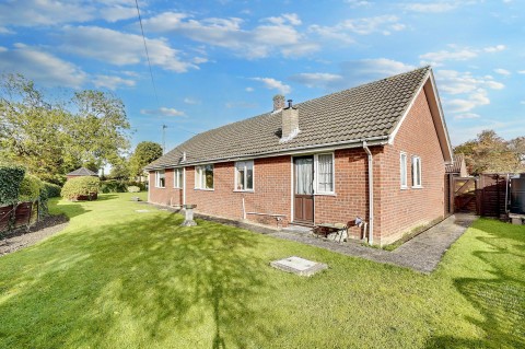 View Full Details for Thorns Close, Wickhambrook, CB8 - EAID:4037033056, BID:e22d2fe2-cd8a-4ee5-877e-aff44adbf8aa