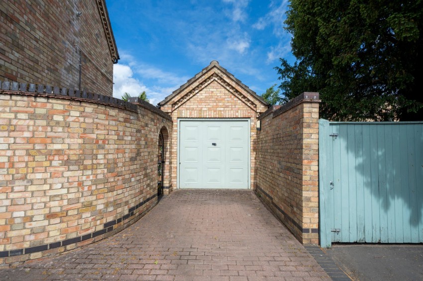 Images for St. Martins Road, Chatteris, PE16 EAID:4037033056 BID:d3db0e0c-3850-402c-b88b-52680bec4ac9