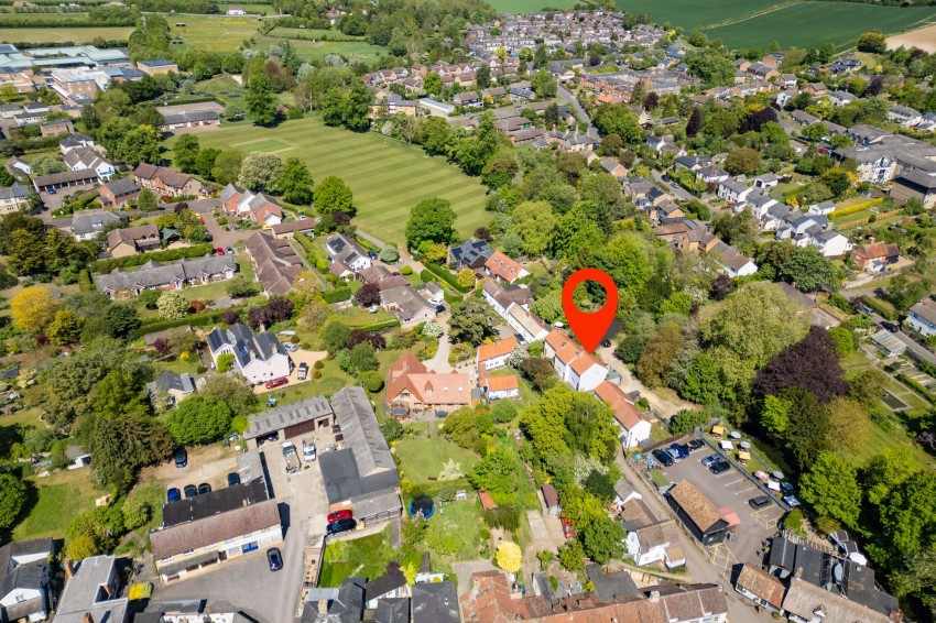 Images for Meadow Lane, Linton, CB21 EAID:4037033056 BID:2f5b1148-b901-4d34-9e72-64b6a96df570