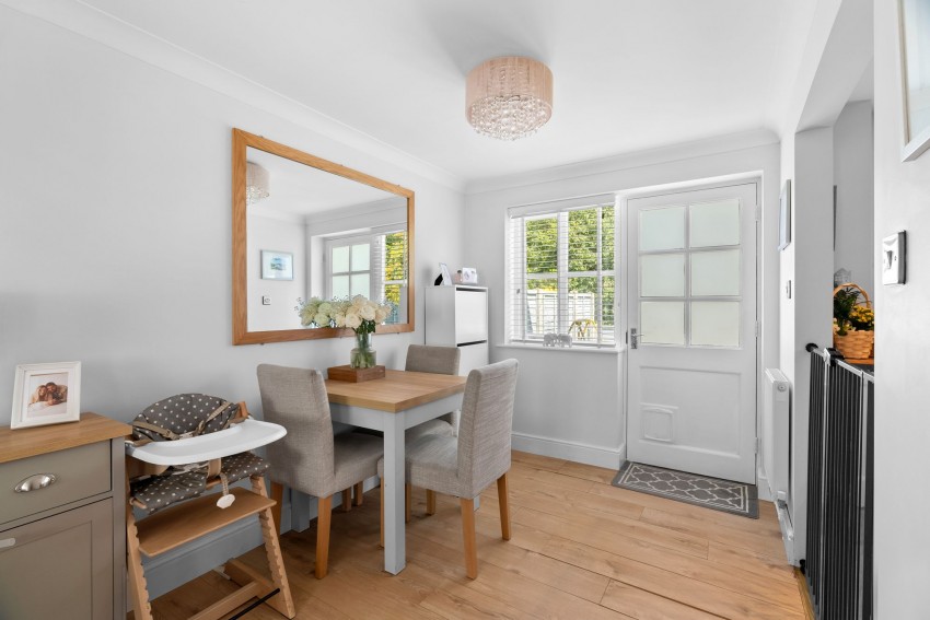 Images for Meadow Lane, Linton, CB21 EAID:4037033056 BID:2f5b1148-b901-4d34-9e72-64b6a96df570