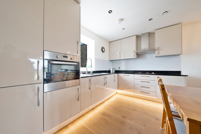 Images for Pinks Close, Cambridge, CB1 EAID:4037033056 BID:df7a2b8e-b283-433c-96bc-9990089caf32