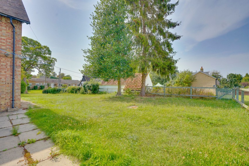 Images for The Street, Snailwell, CB8 EAID:4037033056 BID:e22d2fe2-cd8a-4ee5-877e-aff44adbf8aa