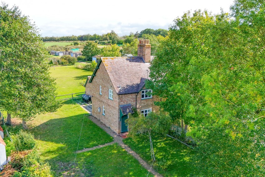 Images for The Street, Snailwell, CB8 EAID:4037033056 BID:e22d2fe2-cd8a-4ee5-877e-aff44adbf8aa