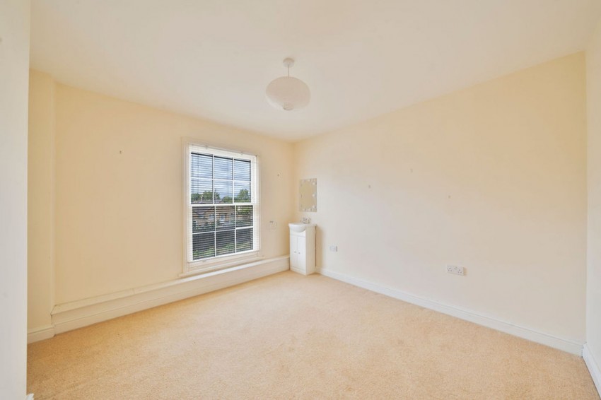 Images for Earith Road, Willingham, CB24 EAID:4037033056 BID:e9c2a2d5-4edb-4404-af16-967a1de68210