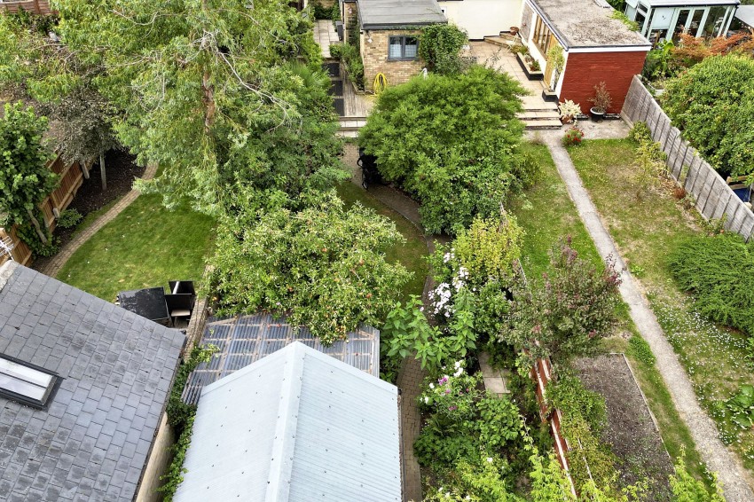 Images for High Street, Swavesey, CB24 EAID:4037033056 BID:e9c2a2d5-4edb-4404-af16-967a1de68210