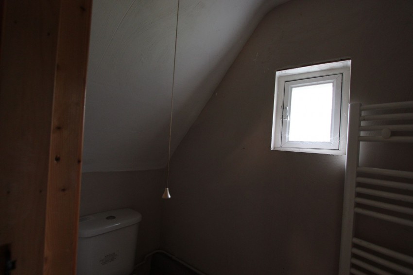 Images for High Street, Little Abington, CB21 EAID:4037033056 BID:2f5b1148-b901-4d34-9e72-64b6a96df570