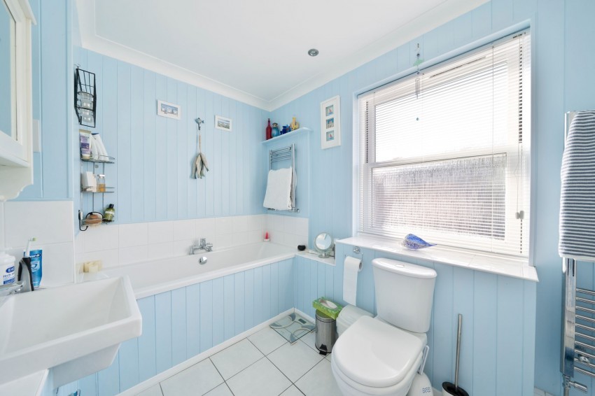 Images for Main Street, Little Downham, CB6 EAID:4037033056 BID:d3db0e0c-3850-402c-b88b-52680bec4ac9