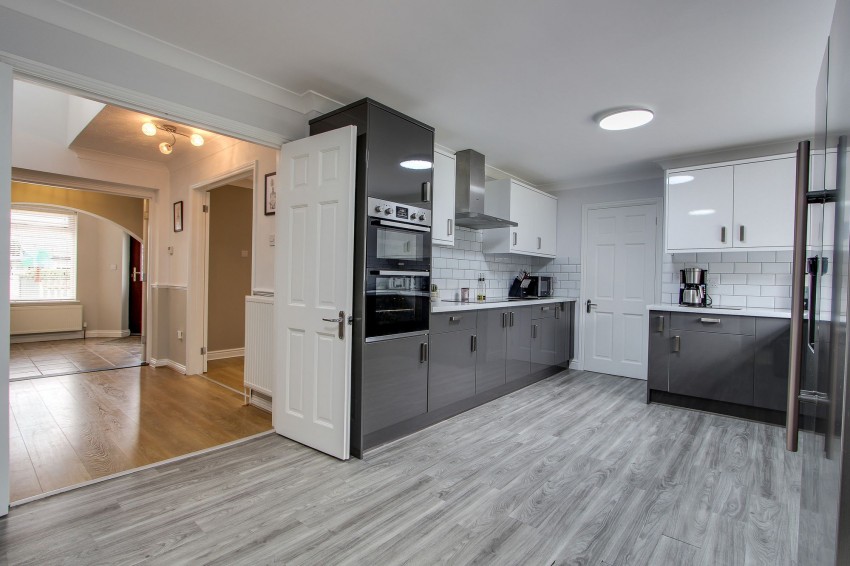 Images for Gosmoor Lane, Elm, PE14 EAID:4037033056 BID:1d497ef6-e698-4427-833a-3b42529ac059