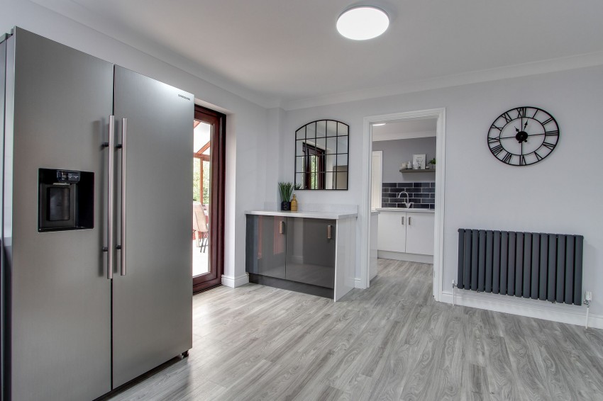 Images for Gosmoor Lane, Elm, PE14 EAID:4037033056 BID:1d497ef6-e698-4427-833a-3b42529ac059