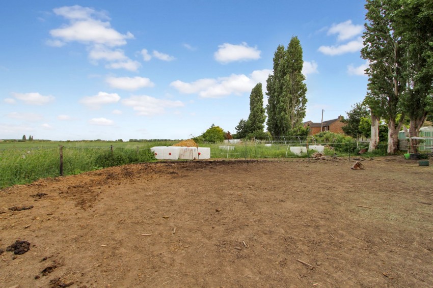 Images for North Brink, Wisbech, PE13 EAID:4037033056 BID:1d497ef6-e698-4427-833a-3b42529ac059