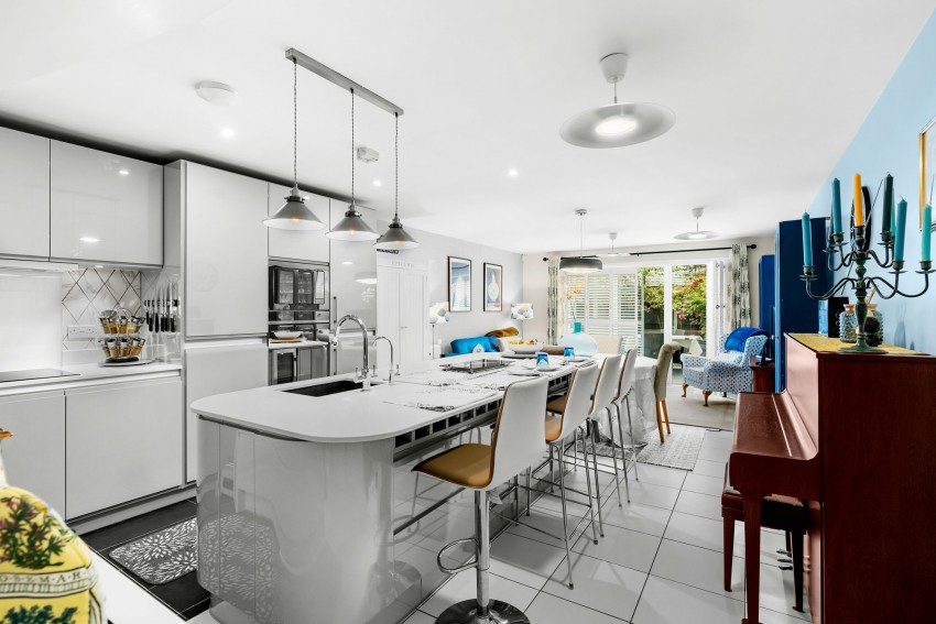 Images for Harvest Road, Trumpington, CB2 EAID:4037033056 BID:df7a2b8e-b283-433c-96bc-9990089caf32