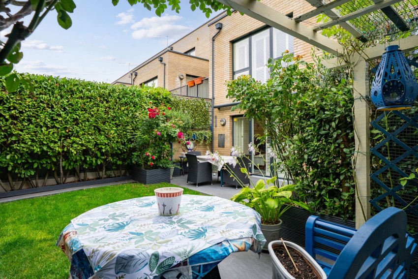 Images for Harvest Road, Trumpington, CB2 EAID:4037033056 BID:df7a2b8e-b283-433c-96bc-9990089caf32