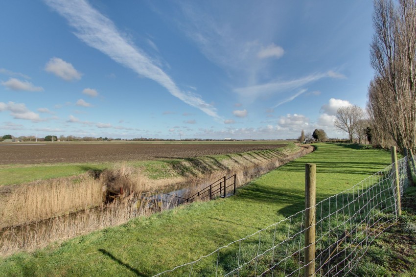 Images for South Brink, Wisbech, PE14 EAID:4037033056 BID:1d497ef6-e698-4427-833a-3b42529ac059