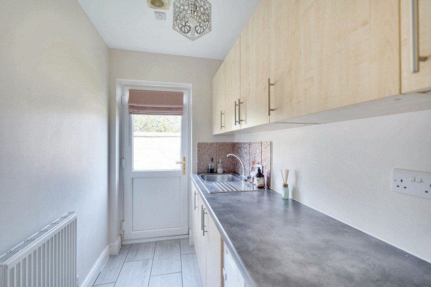 Images for Tea Kettle Lane, Stetchworth, CB8 EAID:4037033056 BID:e22d2fe2-cd8a-4ee5-877e-aff44adbf8aa