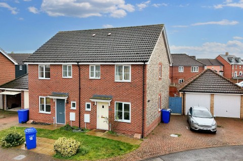 View Full Details for Rosehip Avenue, Red Lodge, IP28 - EAID:4037033056, BID:e22d2fe2-cd8a-4ee5-877e-aff44adbf8aa