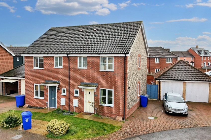 Images for Rosehip Avenue, Red Lodge, IP28 EAID:4037033056 BID:e22d2fe2-cd8a-4ee5-877e-aff44adbf8aa