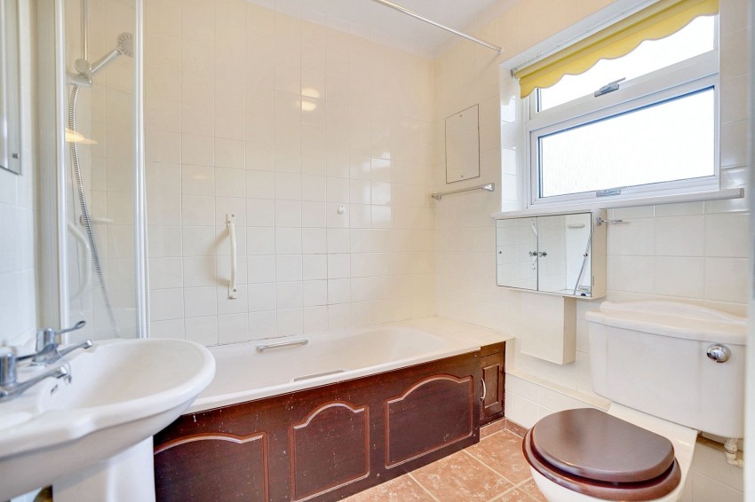 Images for Malvern Close, Newmarket, CB8 EAID:4037033056 BID:e22d2fe2-cd8a-4ee5-877e-aff44adbf8aa