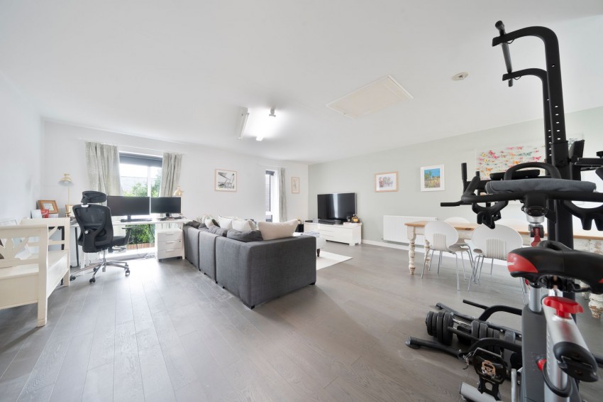 Images for One Tree Road, Trumpington, CB2 EAID:4037033056 BID:df7a2b8e-b283-433c-96bc-9990089caf32