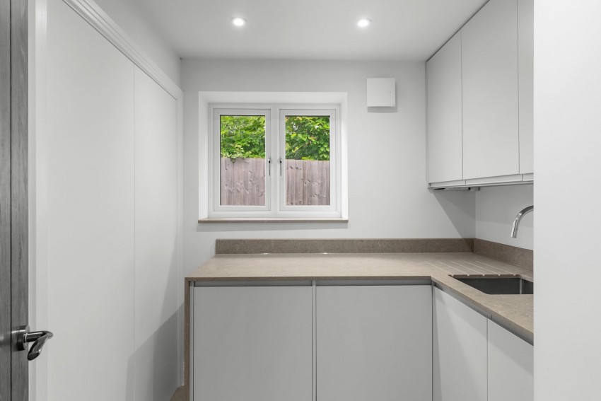 Images for Elfleda Road, Cambridge, CB5 EAID:4037033056 BID:df7a2b8e-b283-433c-96bc-9990089caf32
