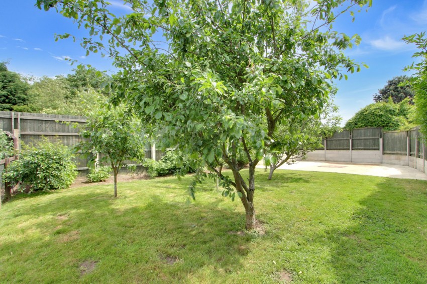 Images for Sutton Road, Leverington, PE13 EAID:4037033056 BID:1d497ef6-e698-4427-833a-3b42529ac059