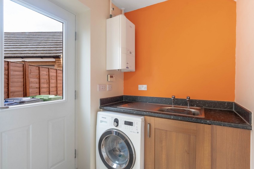 Images for Kides Crescent, Longstanton, CB24 EAID:4037033056 BID:e9c2a2d5-4edb-4404-af16-967a1de68210