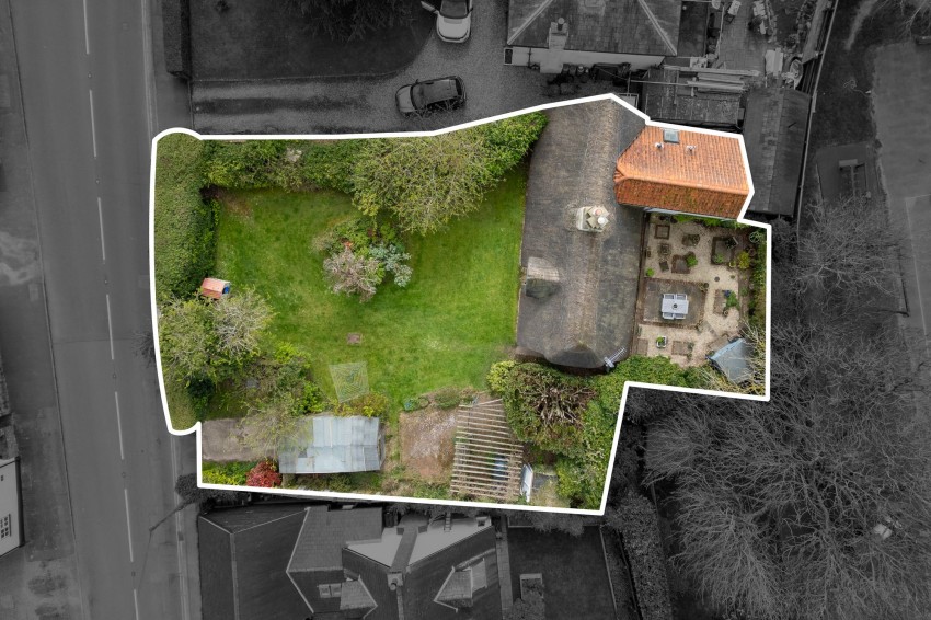 Images for 9 West Wratting Road, Balsham, CB21 EAID:4037033056 BID:df7a2b8e-b283-433c-96bc-9990089caf32