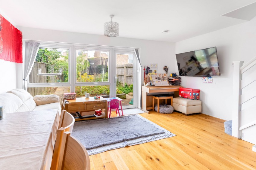 Images for Pheasant Rise, Bar Hill, CB23 EAID:4037033056 BID:e9c2a2d5-4edb-4404-af16-967a1de68210