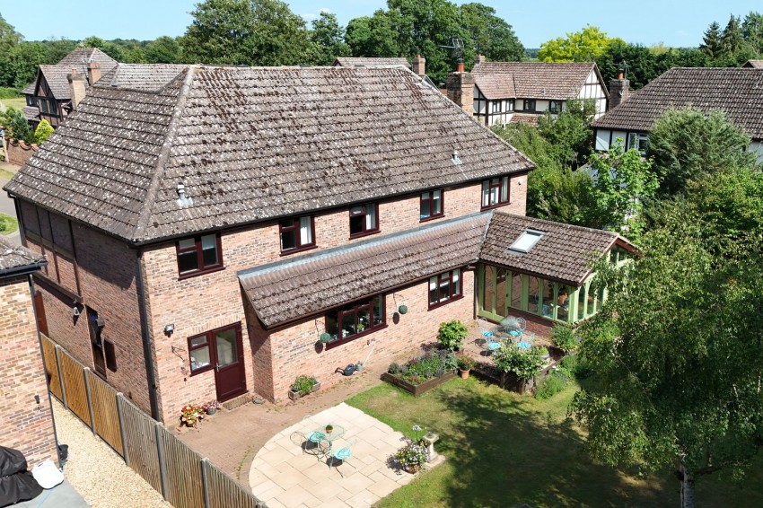 Images for Forest End, Kennett, CB8 EAID:4037033056 BID:e22d2fe2-cd8a-4ee5-877e-aff44adbf8aa