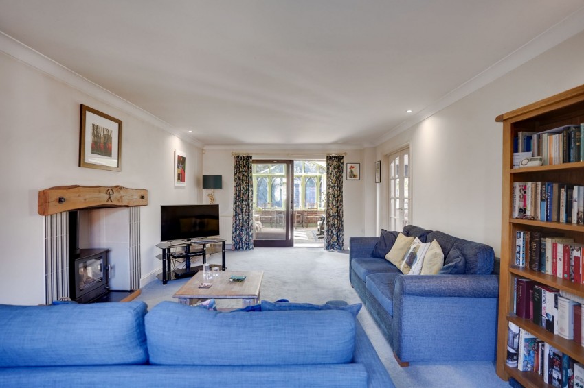 Images for Forest End, Kennett, CB8 EAID:4037033056 BID:e22d2fe2-cd8a-4ee5-877e-aff44adbf8aa