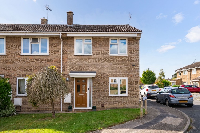 Images for Wheatsheaf Way, Linton, CB21 EAID:4037033056 BID:2f5b1148-b901-4d34-9e72-64b6a96df570