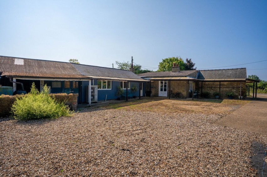 Images for Overcote Road, Over, CB24 EAID:4037033056 BID:e9c2a2d5-4edb-4404-af16-967a1de68210