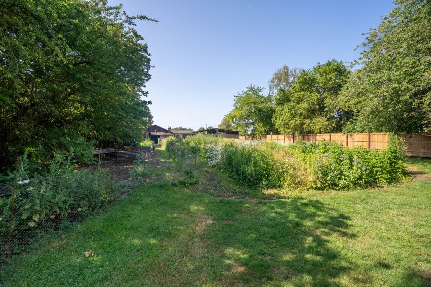Images for Overcote Road, Over, CB24 EAID:4037033056 BID:e9c2a2d5-4edb-4404-af16-967a1de68210