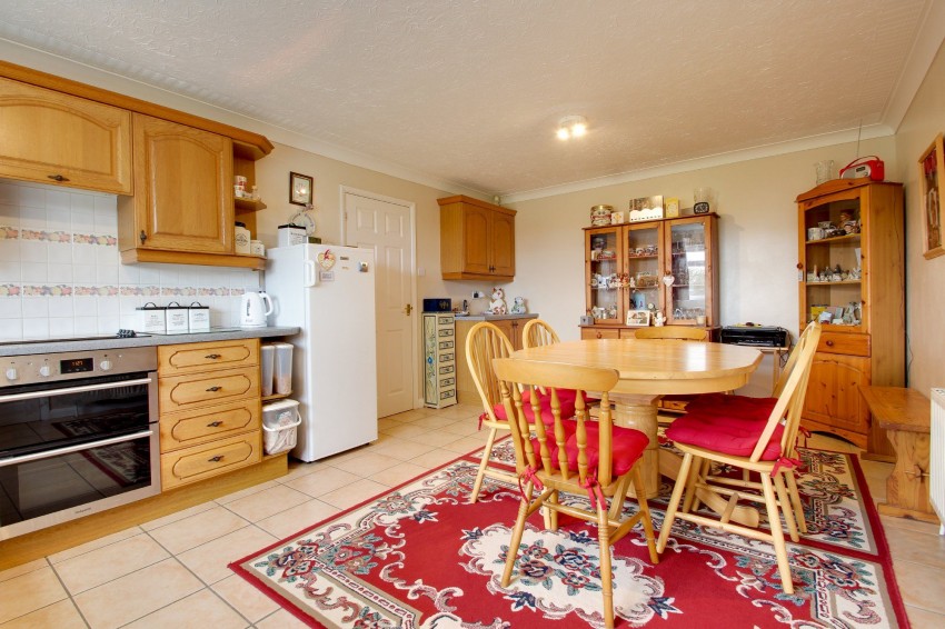 Images for Cross Road, Sutton St. Edmund, PE12 EAID:4037033056 BID:1d497ef6-e698-4427-833a-3b42529ac059