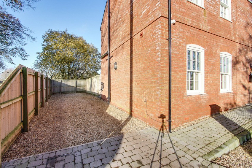 Images for Rectory Road, Tydd St. Mary, PE13 EAID:4037033056 BID:1d497ef6-e698-4427-833a-3b42529ac059