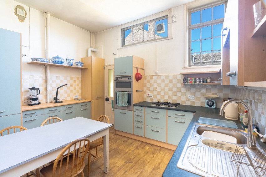 Images for High Street, Cottenham, CB24 EAID:4037033056 BID:e9c2a2d5-4edb-4404-af16-967a1de68210