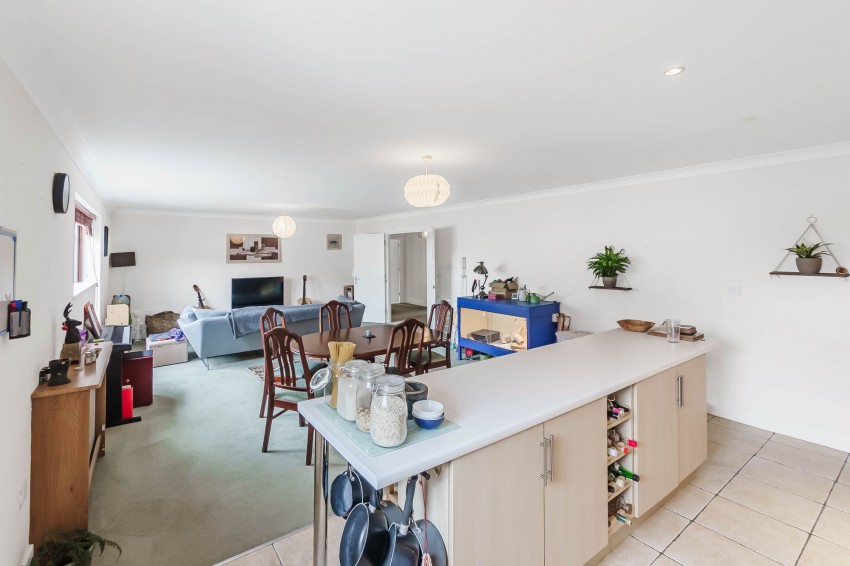 Images for Mill Road, Ashtead Court, CB1 EAID:4037033056 BID:df7a2b8e-b283-433c-96bc-9990089caf32